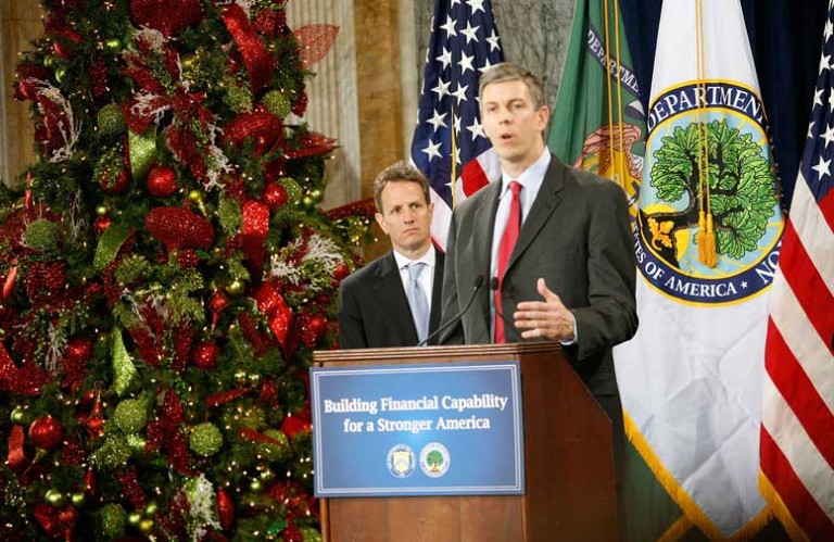 Duncan joins Knight Commission on athletics
