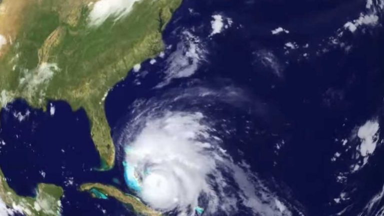 Hundreds die in Haiti from Hurricane Matthew