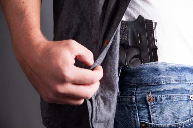 Colo. district votes to arm teachers