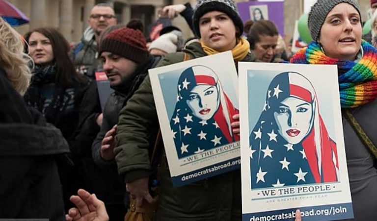Blow up the White House, Madonna thinks