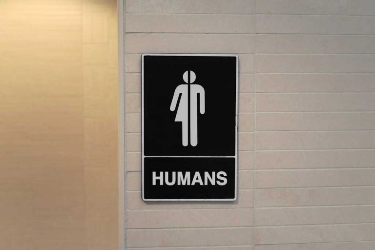DeVos stops opposing transgender rescindment