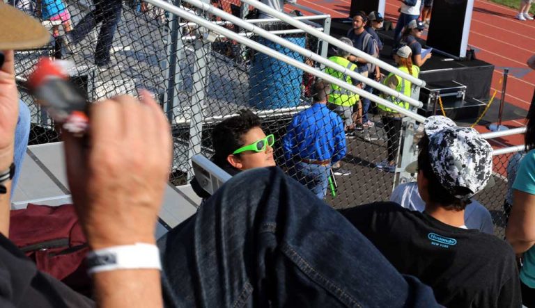 Photoessay: Eclipse USA at Madras High School