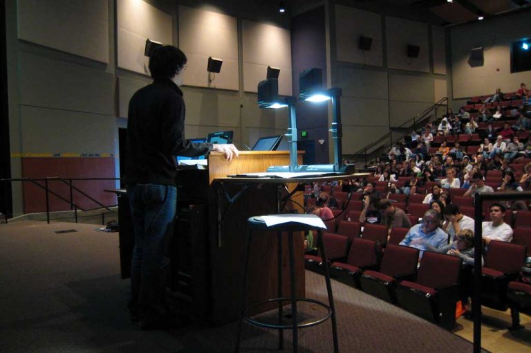 Grad student tuition waivers should be tax-free