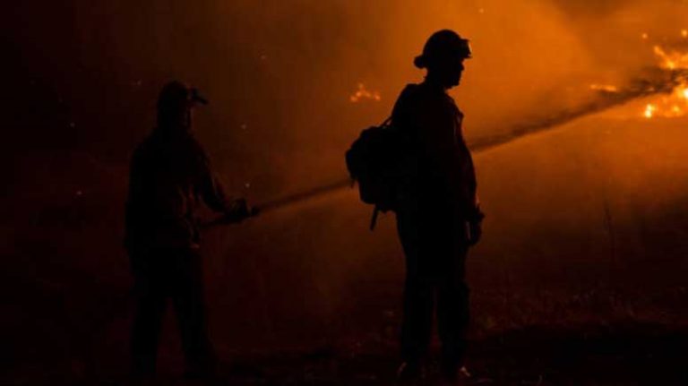 Wildfires consume 100s of Southern Calif. buildings