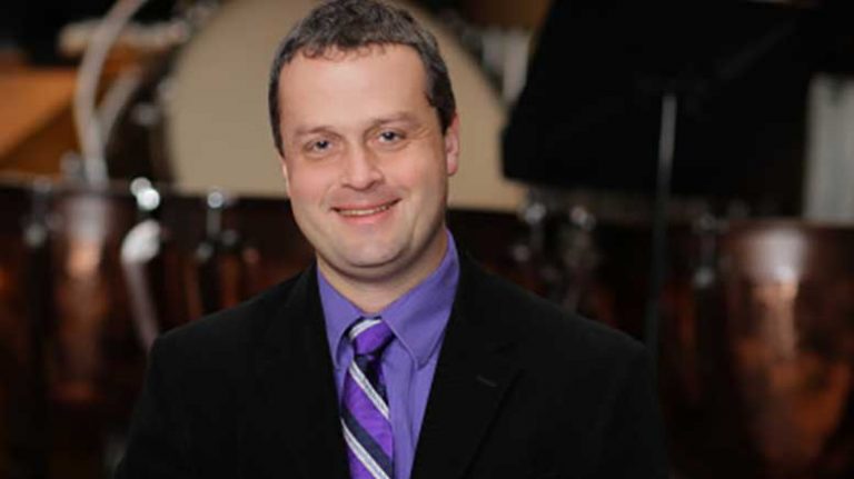 Band teacher out #MeToo at Downers Grove North