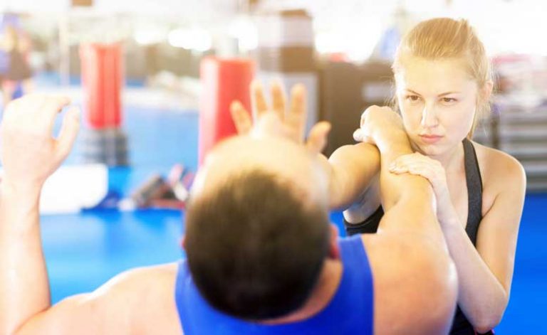 Lake Zurich offers a self-defense class