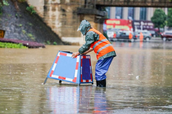 flooded-street