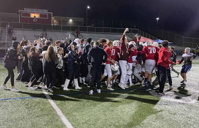 chs_football_fans_oct_29
