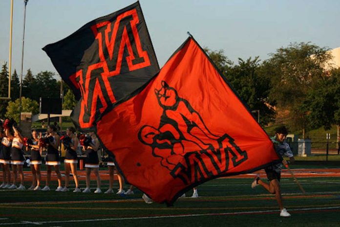 nnhs-hf-flag-cheer-w