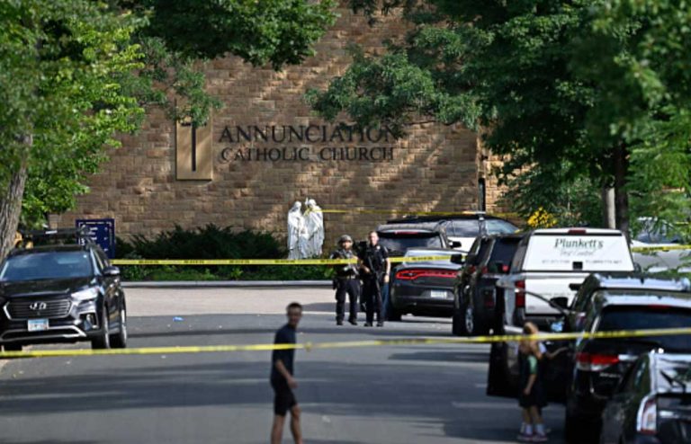 2 children killed in shooting at Catholic school Mass