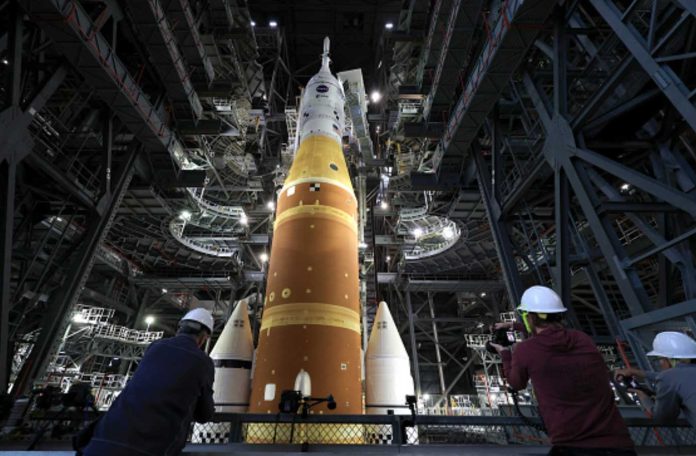 nasa-artemis-ii-vab